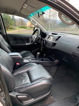 Toyota Hilux 3.0 D-4D 126kw - 8