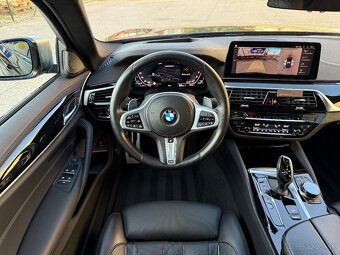 BMW M550i Xdrive 4.4 V8 Twin-turbo 390kw FL v ZÁRUKE - 8