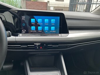 Volkswagen Golf 8 2.0TDI DSG LED Virtual. 2022 top stav - 8