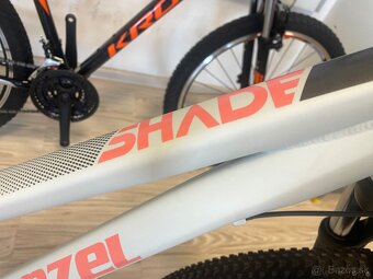 Predám nikdy nejazdený nový dámsky horský bicykel 16 palcov - 8