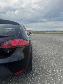 Seat leon fr 2.0 tdi (125kw) - 8