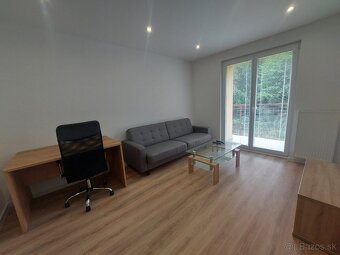 Prenájom 2izbového bytu s balkónom - 8