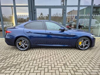 Alfa Romeo Giulia 2.2 Diesel 210 AT AWD Veloce Q4 - 8