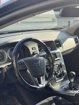 Volvo V60 Combi 1.6 Diesel – ročník 2013 - 8