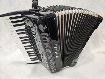akordeon delicia carmen 96 basovy - 8