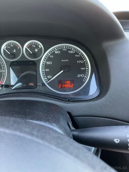 Peugeot 307 - 8