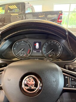 Skoda suoerb combi - 8