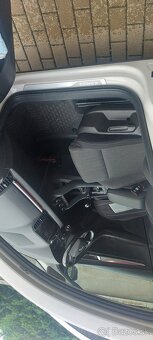 Škoda Karoq 1.6 TDI CR 2018 85kw - 8