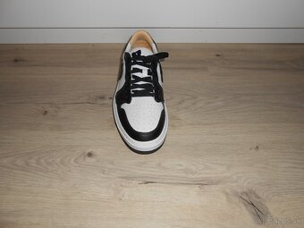 Predam nove original tenisky znacky NIKE AIR JORDAN ELEVATE - 8