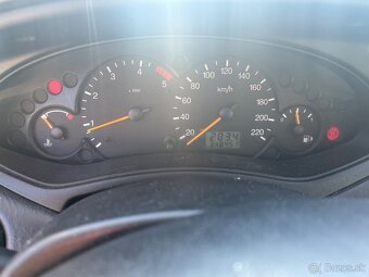 Ford Focus combi 1,8 tdci - 8