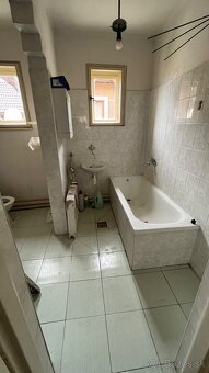 Predám rodinný dom v Dlhej Vsi - 8