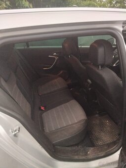 Opel Insignia Sports Tourer sw - 8