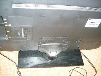Predam LED televizor - 8