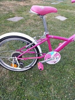 Krásny dievčenský bicykel 20 veľkosť - 8