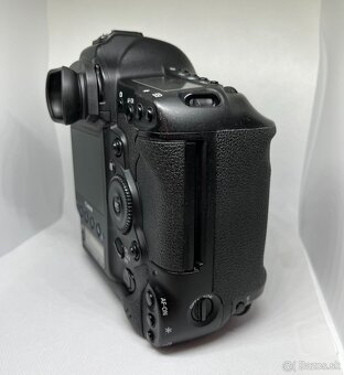 Canon 1D X - 320 000 cvakov - 8