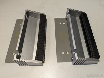 Akai MH4 - madla do racku - 8