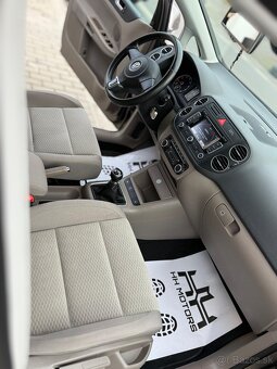 Volkswagen Golf Plus - 8