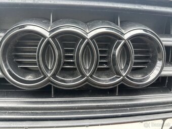 AUDI Čierne lesklé znaky - 8