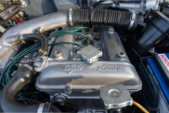 Alfa Romeo Giulia 1600 S 1968 - 8