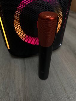 Predám reproduktor JBL PartyBox Encore (použitý) - 8