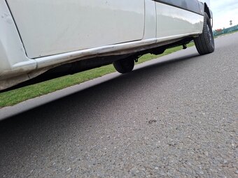VW Crafter 2.5 TDI 100Kw Bus Klima 9 mist, Model 2011 - 8