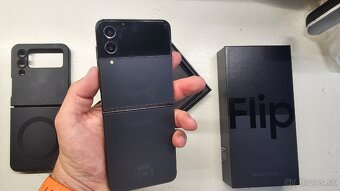 Samsung Galaxy Z Flip 4 dual 256GB -aj vymením - 8