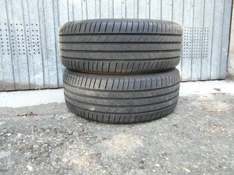 215/55 R17 - 8