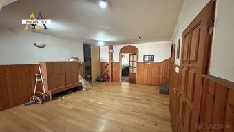Na predaj rodinný dom priamo v Komárne - 8