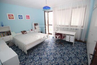 REZERVOVANÝ Na predaj dvojpodlažný RD Prievidza - 8