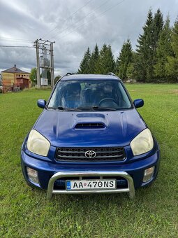 TOYOTA RAV4 4x4 - 8