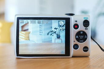 Canon IXUS 132 strieborný - 8