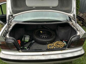 BMW E36 320i sedan – 6-valec, M-packet look - 8