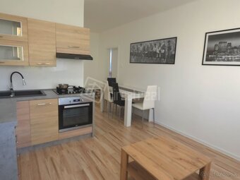 Predaj - 2-izb. - … - 8