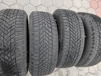 Zimné pneu 215/60 R16 - 8