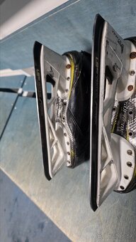 Brankářské brusle Bauer s2Pro - 8