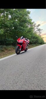 Honda cbr 600rr 2004 - 8