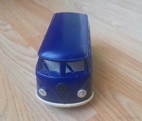 Staré hračky auto - 8