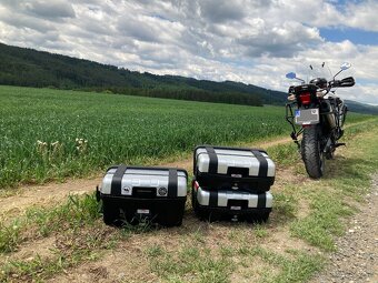 TRIUMPH TIGER 800 XR - 8