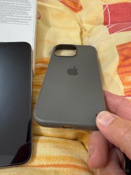 iPhone 15 Pro Max Natural Titanium 256GB - 8
