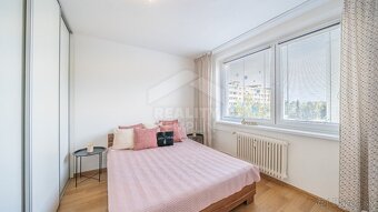 2.5i chyžka, dve loggie, záhradka - 8