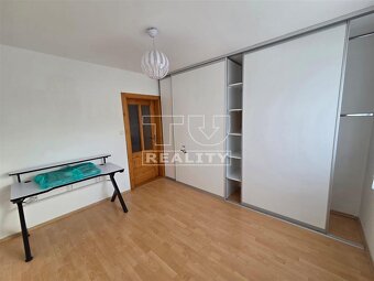 TUreality ponúka na predaj priestranný 3-izbový byt po... - 8