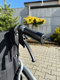 Invalidný vozík Unizdrav - 8