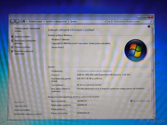 HP All-In-One Pavilion 20 - 8