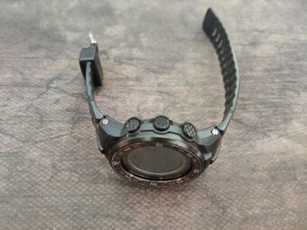 Casio Protrek PRG-330-1ER - 8