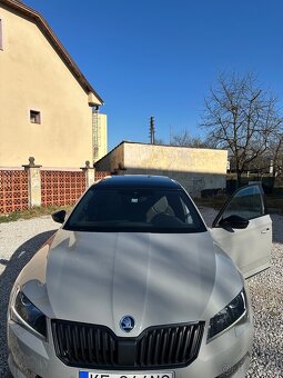 Škoda superb III sportline 4X4 140kw - 8