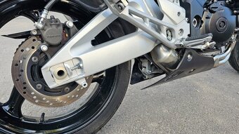 Suzuki GSR-600 r.v. 2008 - 8