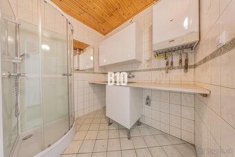 4i (93,5m2) byt v histrorickom centre Bratislavy - Tallerova - 8