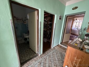 Na predaj rodinný dom v obci Boleráz - 8
