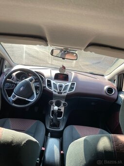 Ford fiesta 1.4 benzín - 8
