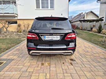 Mercedes Benz ML350 4matic BlueEFFICIENCY - 8